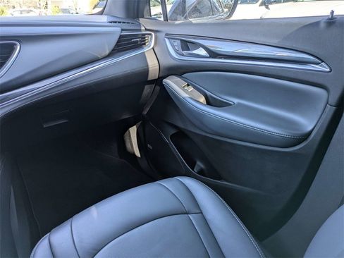 Used 2023 Buick Enclave Premium w/ Experience Buick Package image 25