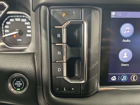 Used 2021 GMC Yukon XL Denali AWD/4WD image 17