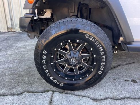 Used 2015 Jeep Wrangler Unlimited Sport w/ Quick Order Package 24S image 35