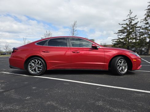 Used 2021 Hyundai Sonata SEL FWD image 17