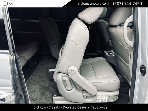 Used 2015 Honda Odyssey Touring image 22