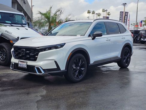 Used 2025 Honda CR-V Sport Touring image 3