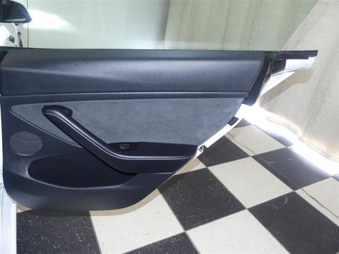 Used 2023 Tesla Model 3 Standard Range RWD image 25