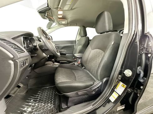 Used 2024 Mitsubishi Outlander Sport LE AWD/4WD image 17
