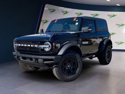 Used 2024 Ford Bronco Wildtrak image 3