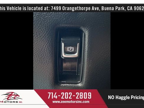 Used 2016 Cadillac Escalade ESV Premium image 40