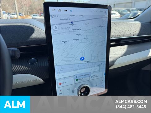 Used 2025 Ford Mustang Mach-E Premium image 15