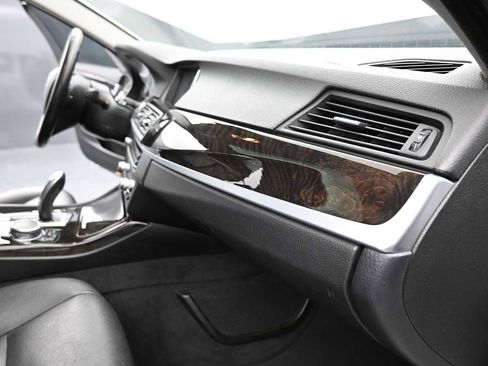 Used 2015 BMW 528i Sedan RWD image 16