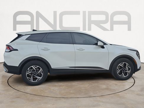 Certified 2024 Kia Sportage LX image 9