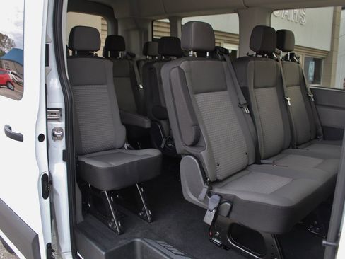 Used 2024 Ford Transit 350 XLT image 12