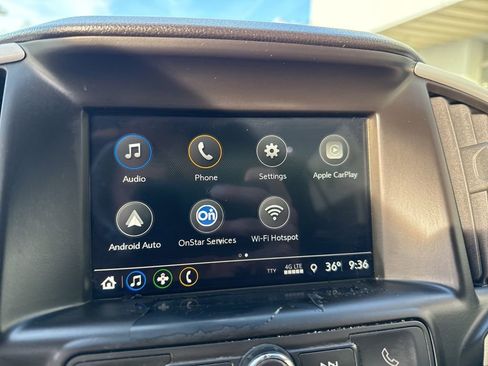 Used 2018 GMC Terrain SLE image 19