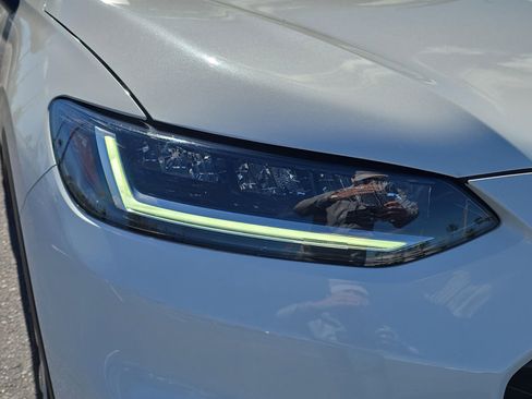 Certified 2024 Honda HR-V LX image 7