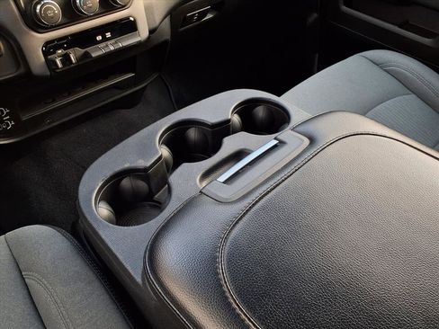 Used 2024 RAM 2500 Big Horn image 18