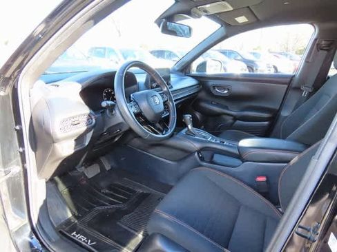 Certified 2023 Honda HR-V Sport image 2