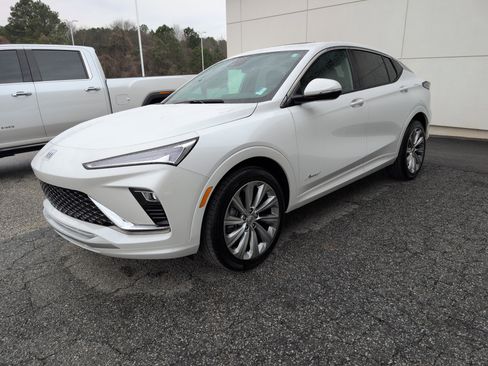 Used 2024 Buick Envista Avenir image 1