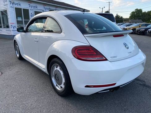 Used 2018 Volkswagen Beetle 2.0T Coast image 8