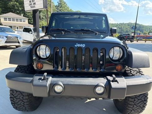 Used 2012 Jeep Wrangler Sport AWD/4WD image 19