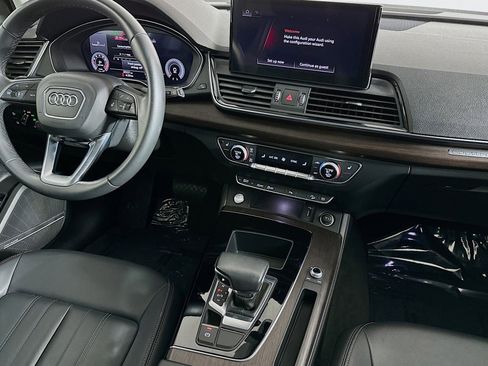 Used 2023 Audi Q5 2.0T Premium Plus w/ Premium Plus Package image 6