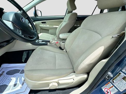 Used 2014 Subaru Crosstrek 2.0i Premium w/ Moonroof Package AWD/4WD image 22