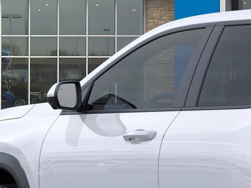 New 2026 Chevrolet Equinox LT w/ Convenience Package II image 12