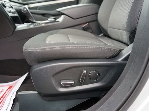 Certified 2018 Ford Explorer XLT w/ Equipment Group 201A image 13