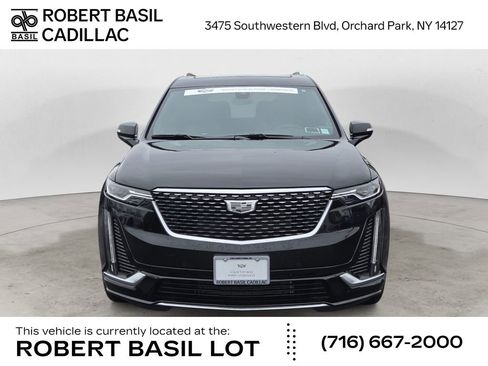 Certified 2024 Cadillac XT6 Premium Luxury image 8