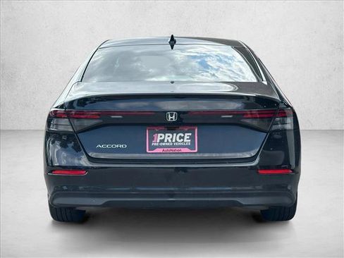 Used 2023 Honda Accord EX image 6