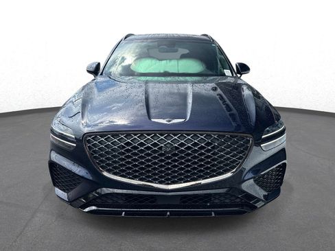 Used 2025 Genesis GV70 2.5T w/ Sport Prestige Package AWD/4WD image 8