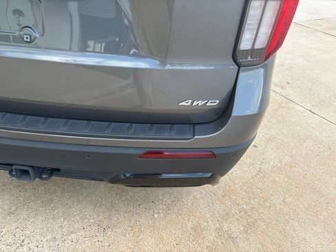 Used 2025 Ford Explorer ST-Line w/ ST-Line Street Pack AWD/4WD image 6