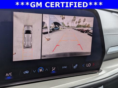 Used 2024 Chevrolet Traverse LT AWD/4WD image 19
