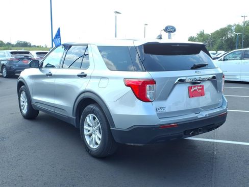 Certified 2021 Ford Explorer 4WD w/ Class III Trailer Tow Package image 3