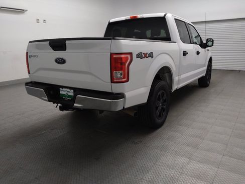 Used 2017 Ford F150 XLT AWD/4WD image 9