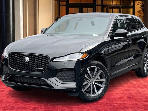 New 2025 Jaguar F-PACE R-Dynamic S image 2