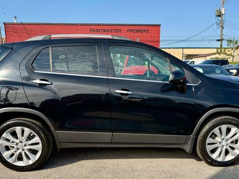 Used 2018 Chevrolet Trax Premier AWD/4WD image 8