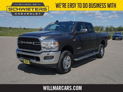 Used 2022 RAM 2500 Big Horn AWD/4WD image 1