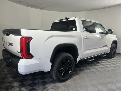 Used 2024 Toyota Tundra SR5 w/ SR5 Premium Package AWD/4WD image 5