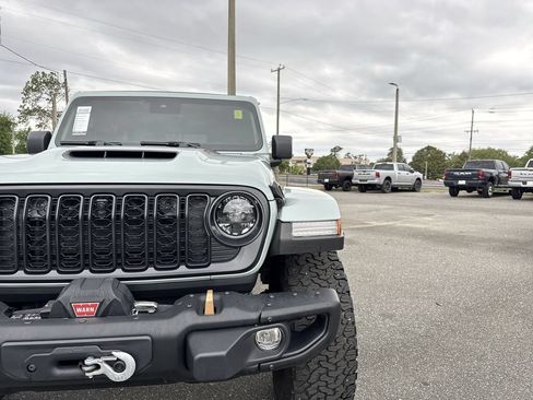 Used 2024 Jeep Wrangler Unlimited Rubicon 392 AWD/4WD image 9