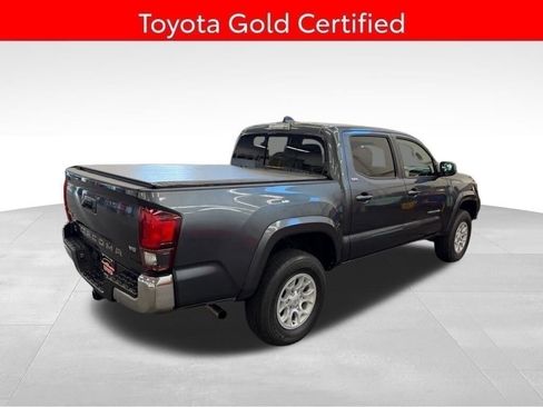 Used 2022 Toyota Tacoma SR5 image 4