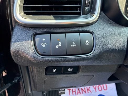Used 2017 Kia Sorento EX w/ EX V6 Premium Package AWD/4WD image 31