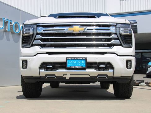 New 2025 Chevrolet Silverado 2500 High Country w/ Technology Package image 3