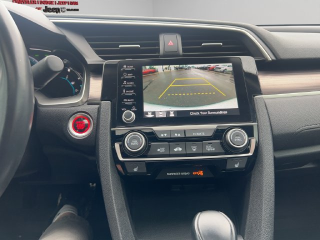 Used 2020 Honda Civic Touring image 30