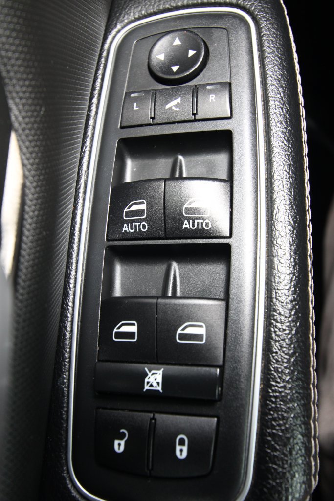 Used 2020 RAM 1500 Sport w/ Level 2 Equipment Goup w/2_L AWD/4WD image 24