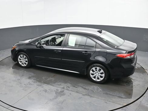 Used 2024 Toyota Corolla LE image 41