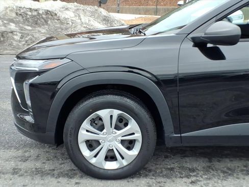 Certified 2024 Chevrolet Trax LS image 7