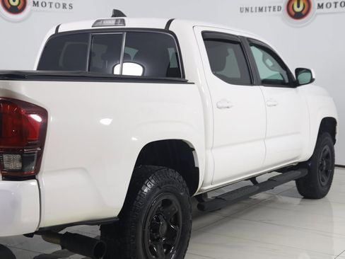 Used 2022 Toyota Tacoma SR image 26