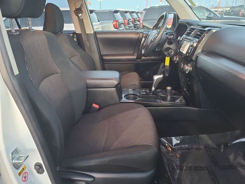 Used 2019 Toyota 4Runner TRD Off-Road image 39