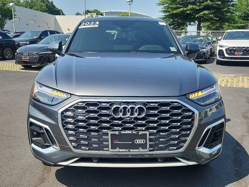 Certified 2023 Audi Q5 2.0T Prestige w/ Prestige Package AWD/4WD image 8