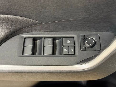 Certified 2025 Toyota RAV4 LE image 16