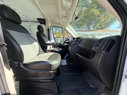 Used 2017 RAM ProMaster 1500 image 21