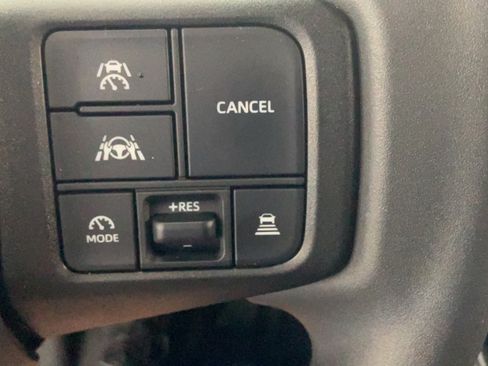 Used 2026 Toyota RAV4 LE AWD/4WD image 16